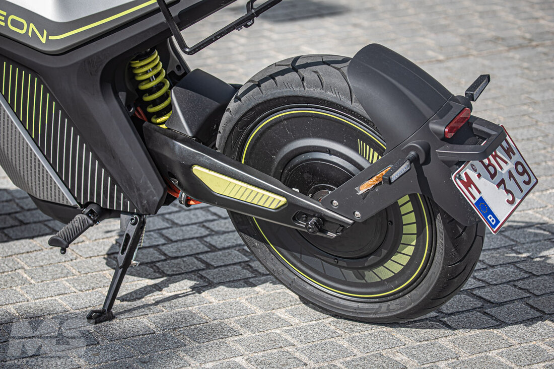 NAXEON IAM. Lite l 城市电动化